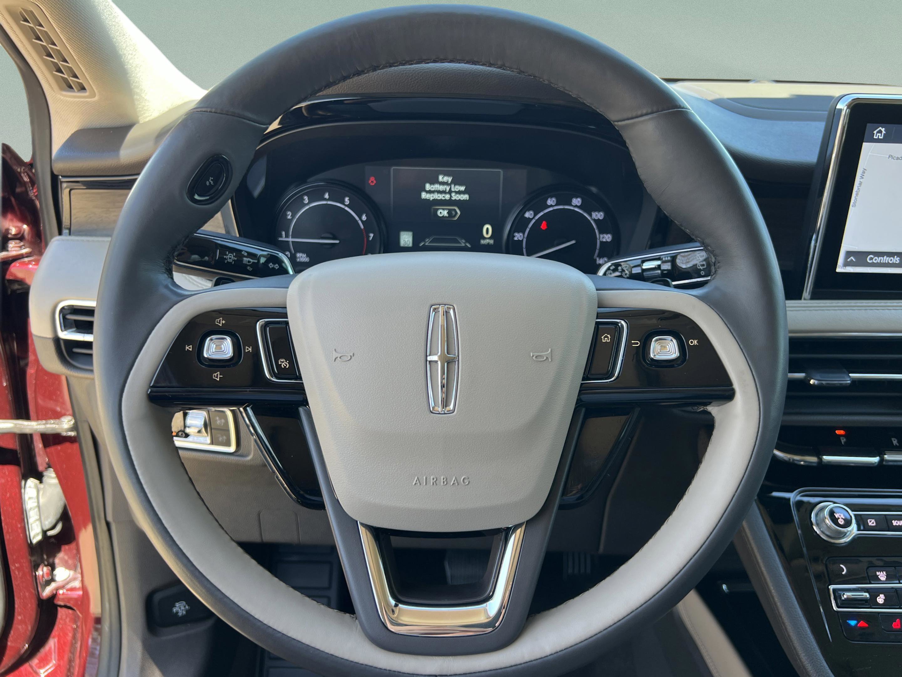 Used 2020 Lincoln Corsair Reserve image 10