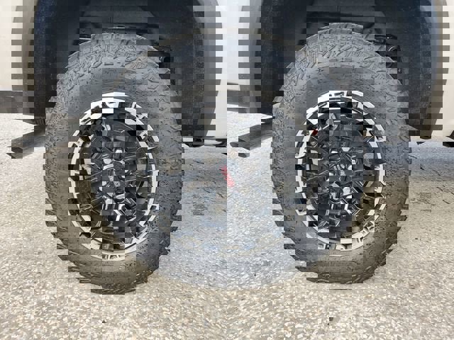 New 2026 GMC Canyon AT4 w/ AT4 Premium Package image 6