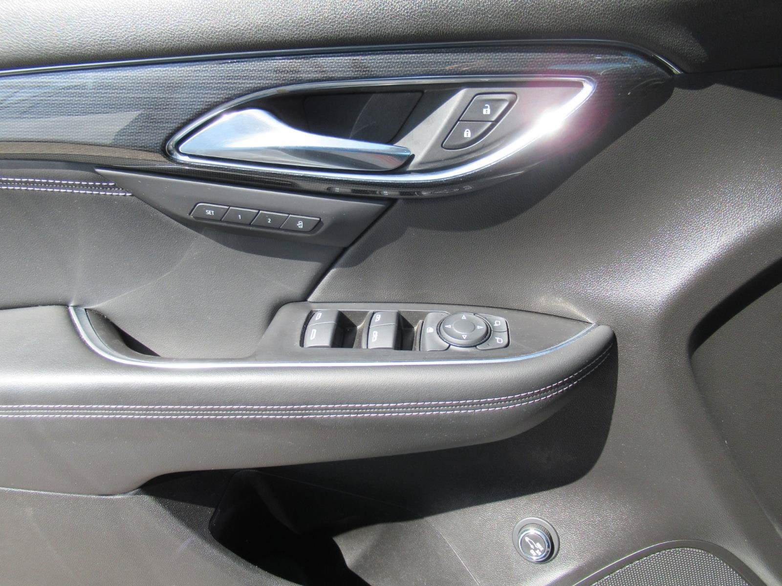 Used 2023 Buick Envision Essence w/ Sport Touring Package AWD/4WD image 22