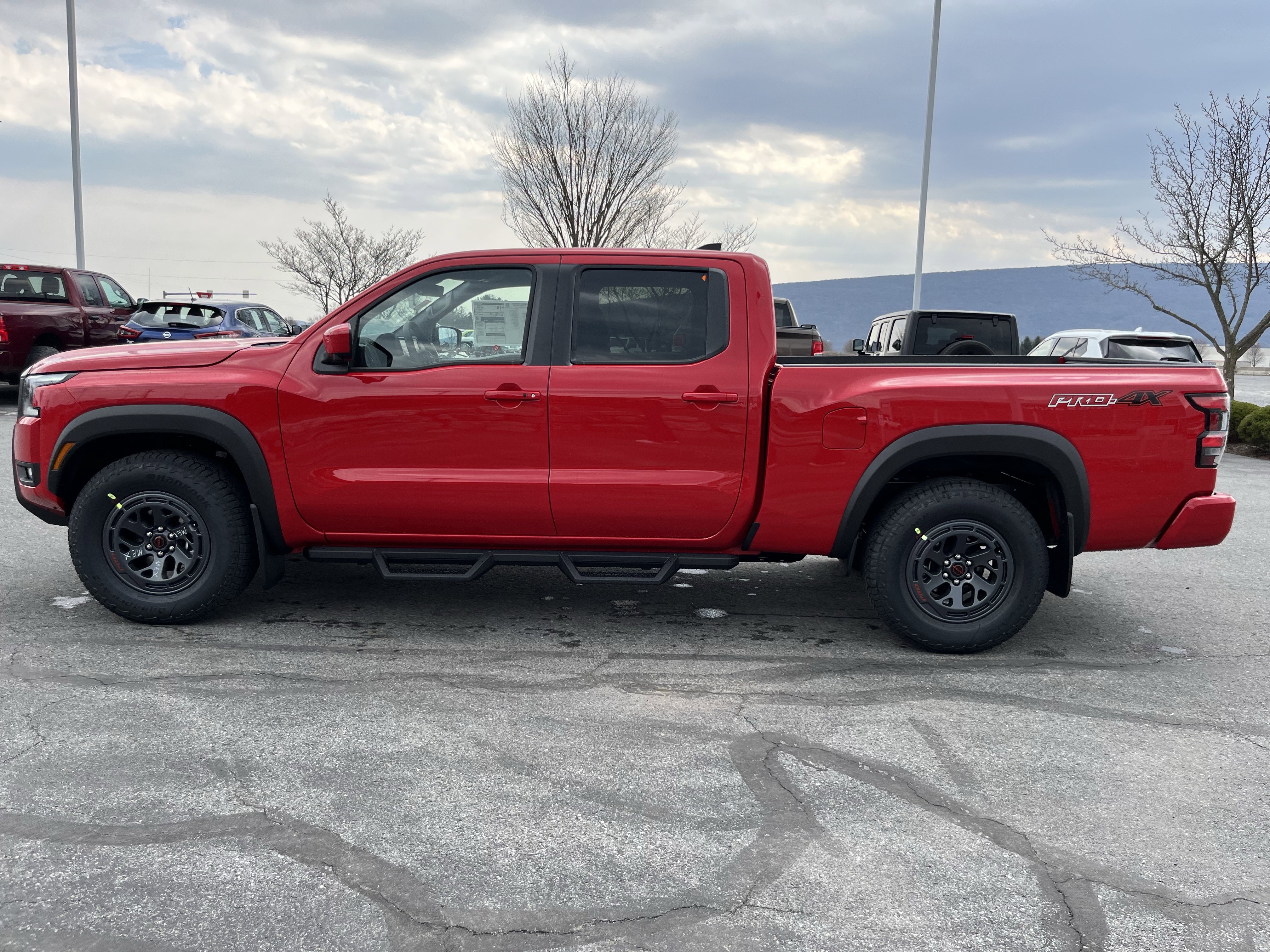 New 2026 Nissan Frontier PRO-4X w/ Pro Premium Package AWD/4WD image 5