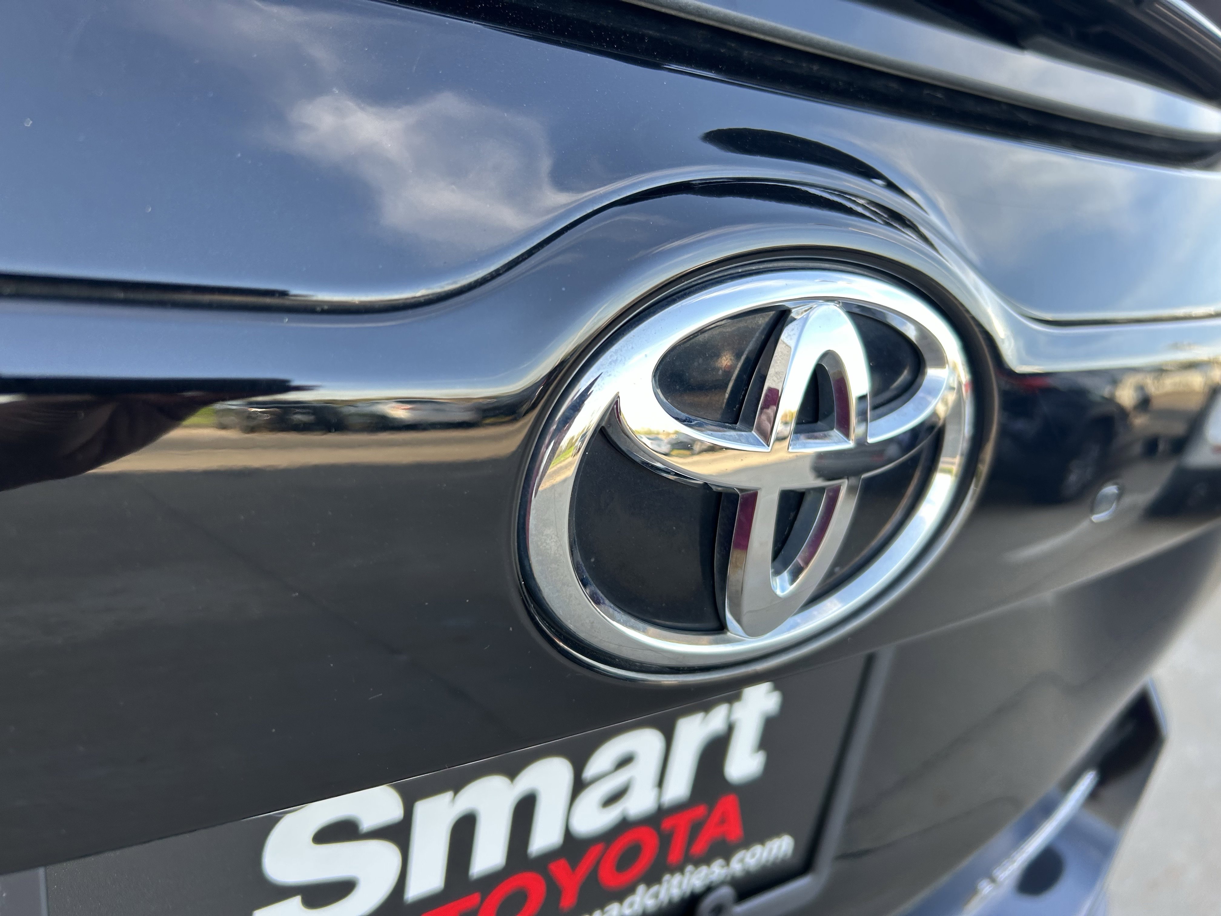 Used 2019 Toyota Highlander Limited Platinum AWD/4WD image 12