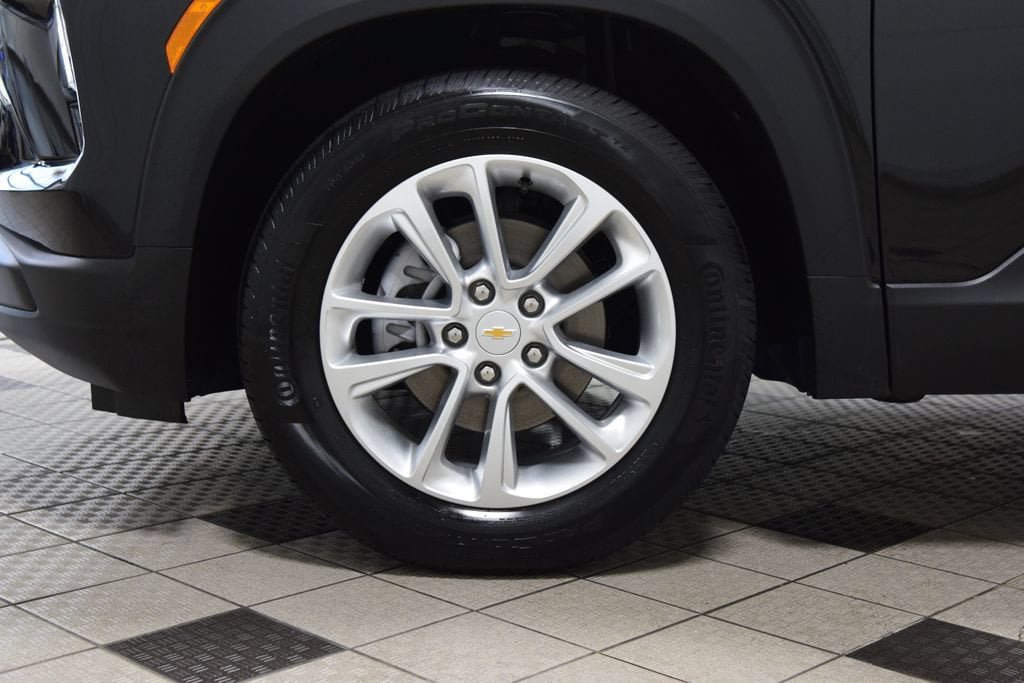 New 2026 Chevrolet TrailBlazer LS w/ LS Convenience Package FWD image 24