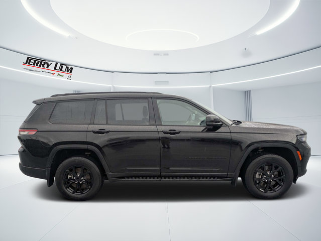 Certified 2024 Jeep Grand Cherokee L Altitude AWD/4WD image 2