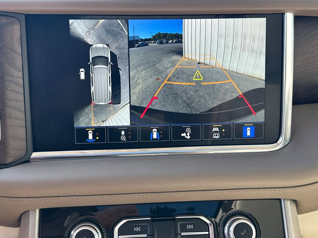 Used 2023 GMC Yukon XL Denali w/ Max Trailering Package image 32