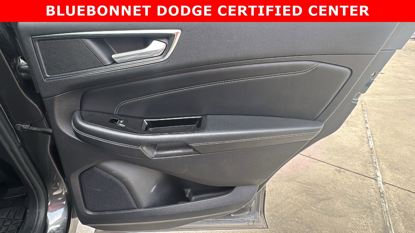 Used 2017 Ford Edge Titanium image 26