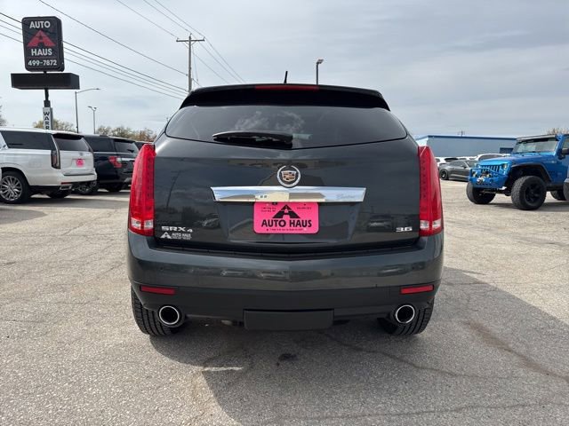 Used 2016 Cadillac SRX Luxury w/ Driver Awareness Package AWD/4WD image 17