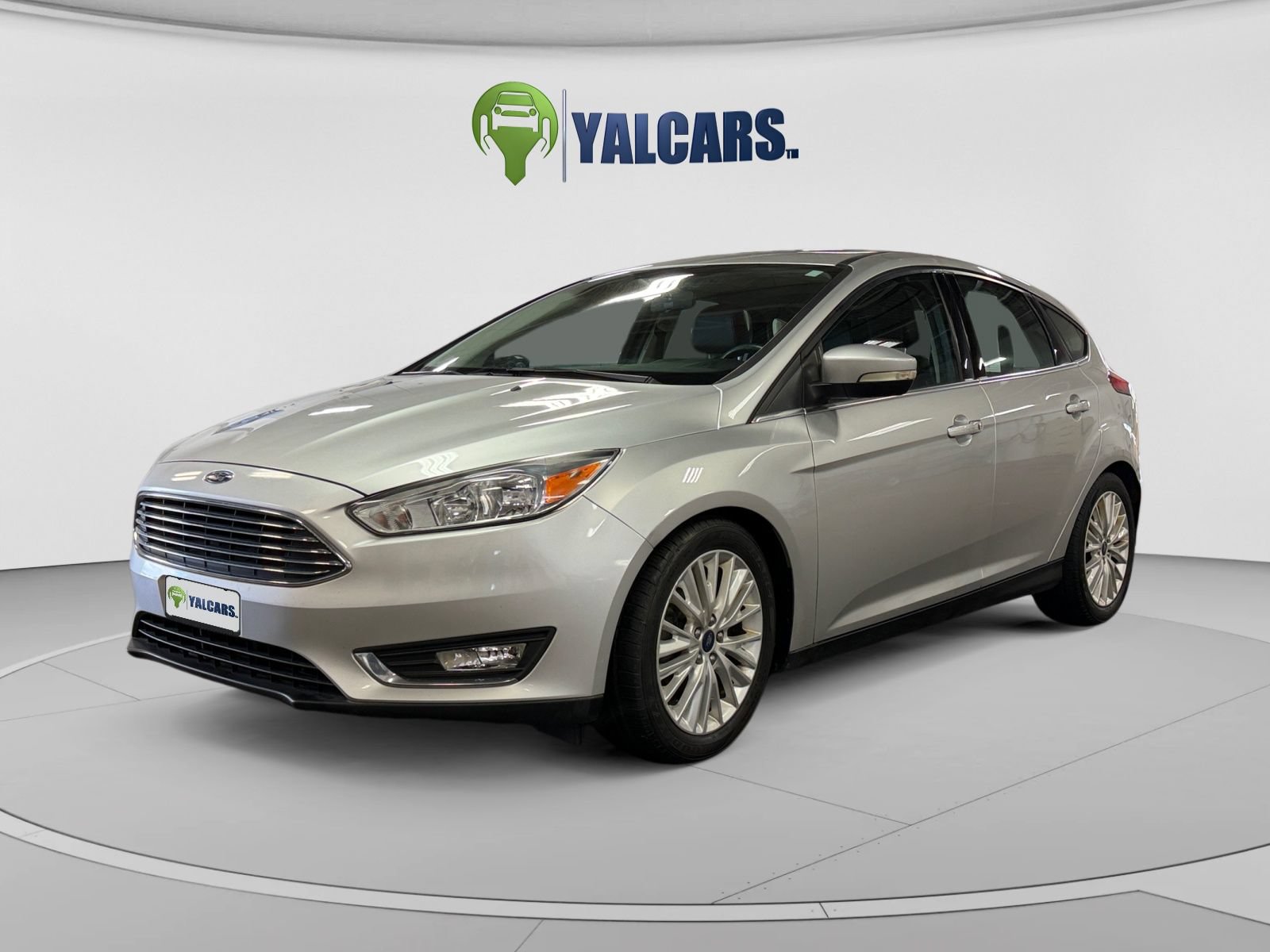 Used 2018 Ford Focus Titanium FWD image 1