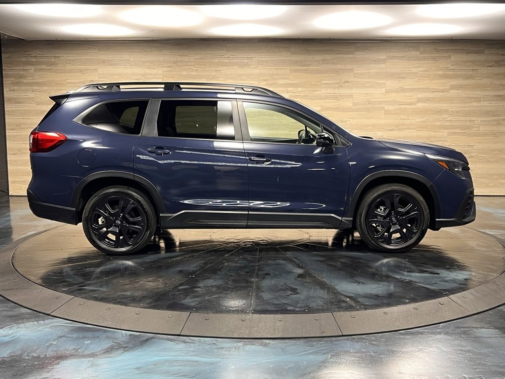 Used 2023 Subaru Ascent Onyx Edition image 17