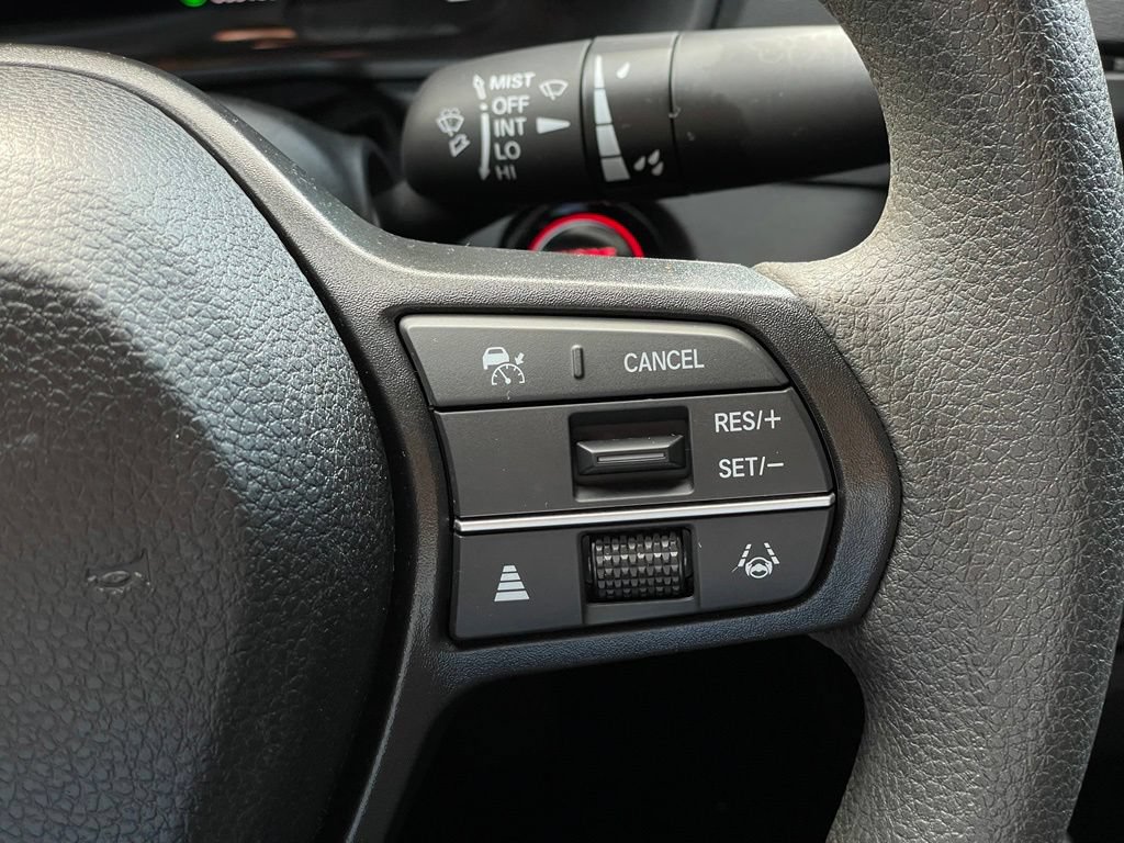 Certified 2025 Honda Accord LX image 14