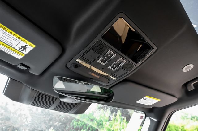 New 2026 Land Rover Defender 110 S AWD/4WD image 28