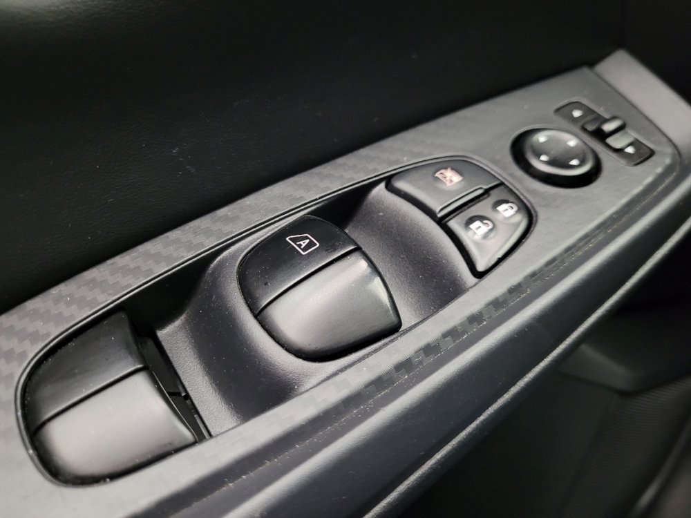 Used 2025 Nissan Sentra SV w/ All-Weather Package FWD image 27