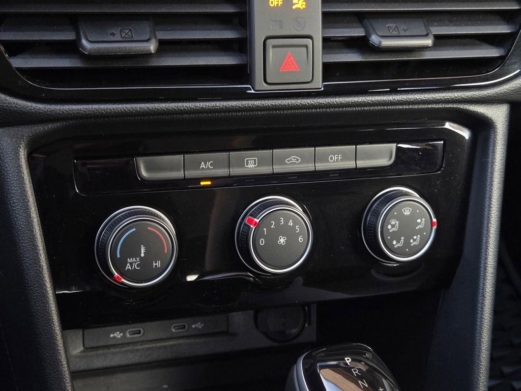 Used 2024 Volkswagen Taos S image 19