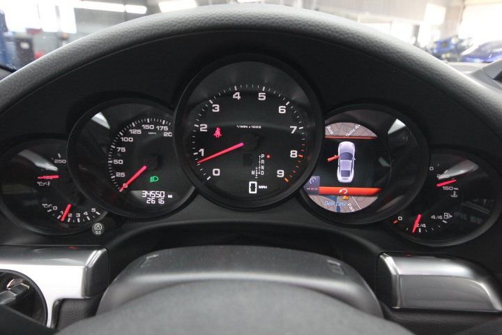 Used 2014 Porsche 911 Carrera 4 w/ Sport Chrono Package image 21