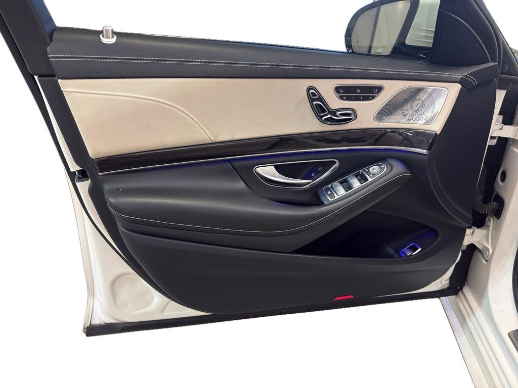 Used 2015 Mercedes-Benz S 550 Sedan image 13