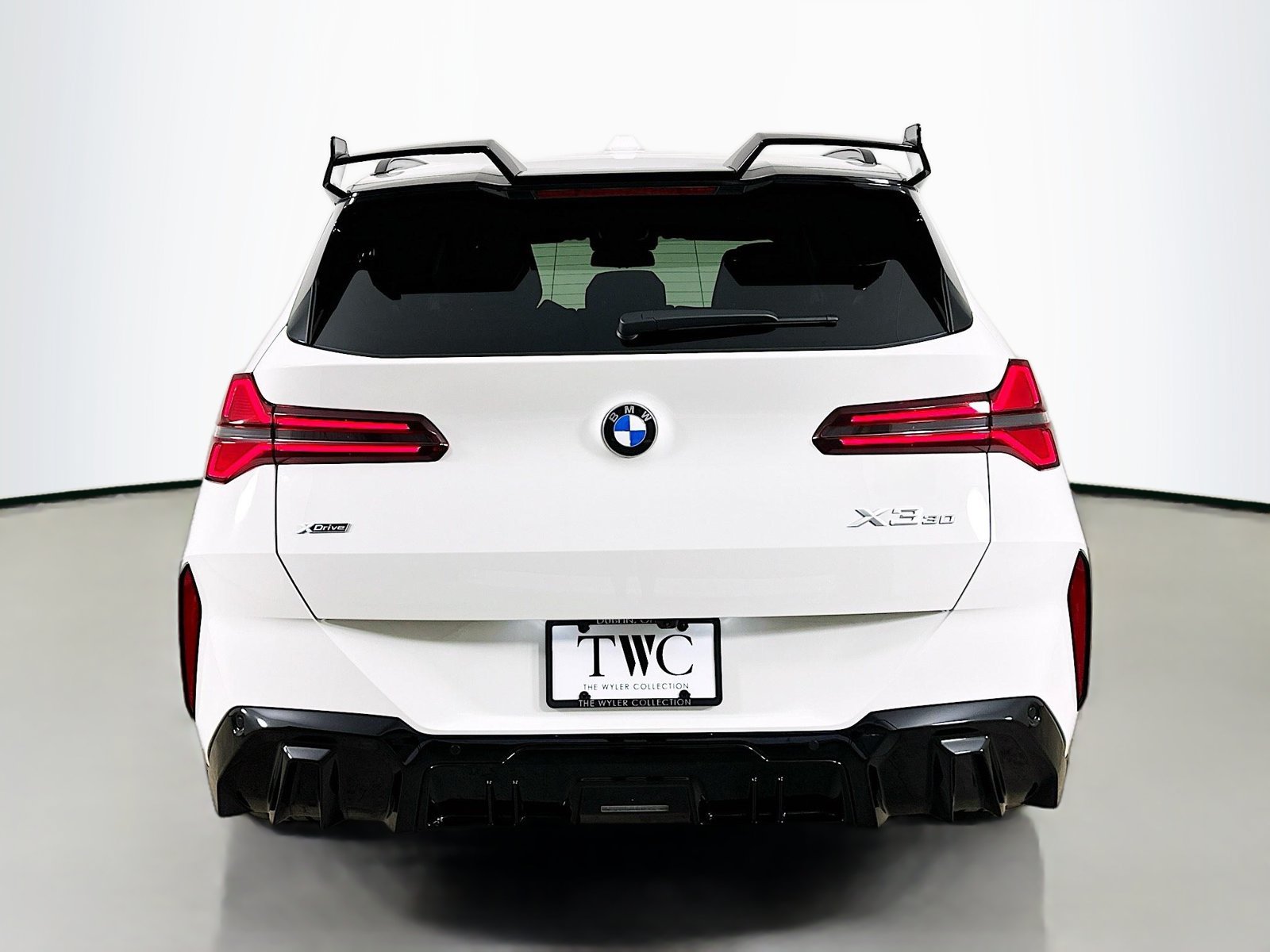 New 2026 BMW X3 xDrive30i w/ Premium Package AWD/4WD image 6