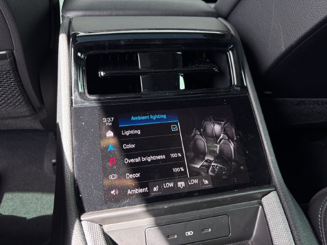 Certified 2025 Porsche Panamera RWD image 26