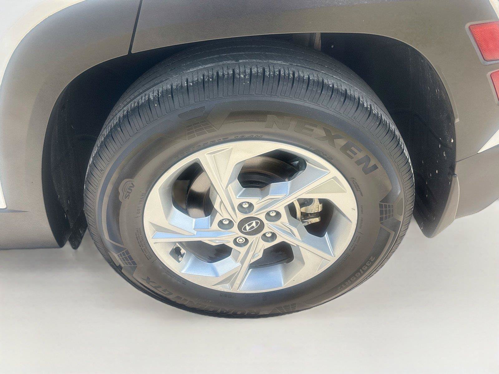 Used 2024 Hyundai Tucson SEL FWD image 29