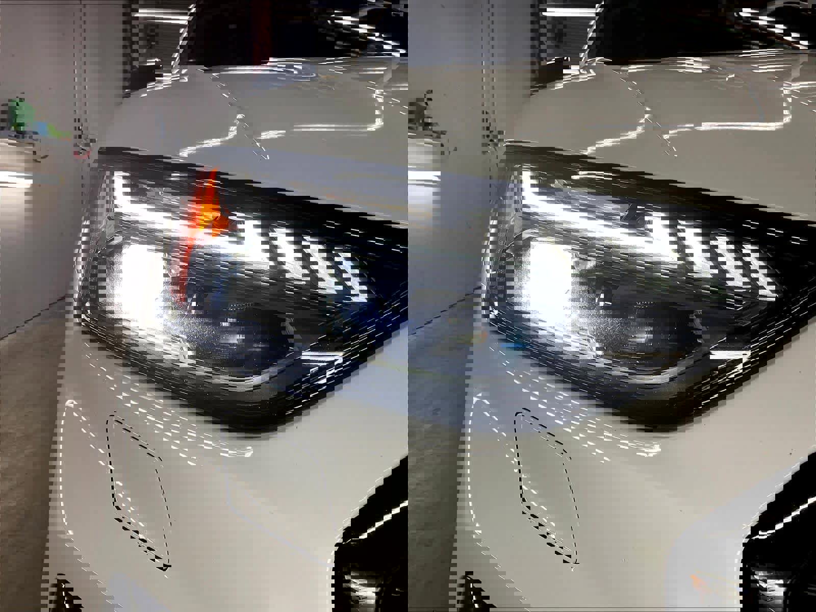 Used 2023 Audi SQ5 Prestige w/ Prestige Package image 29