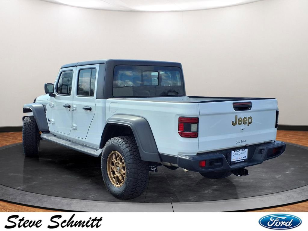 Used 2024 Jeep Gladiator Sport AWD/4WD image 3