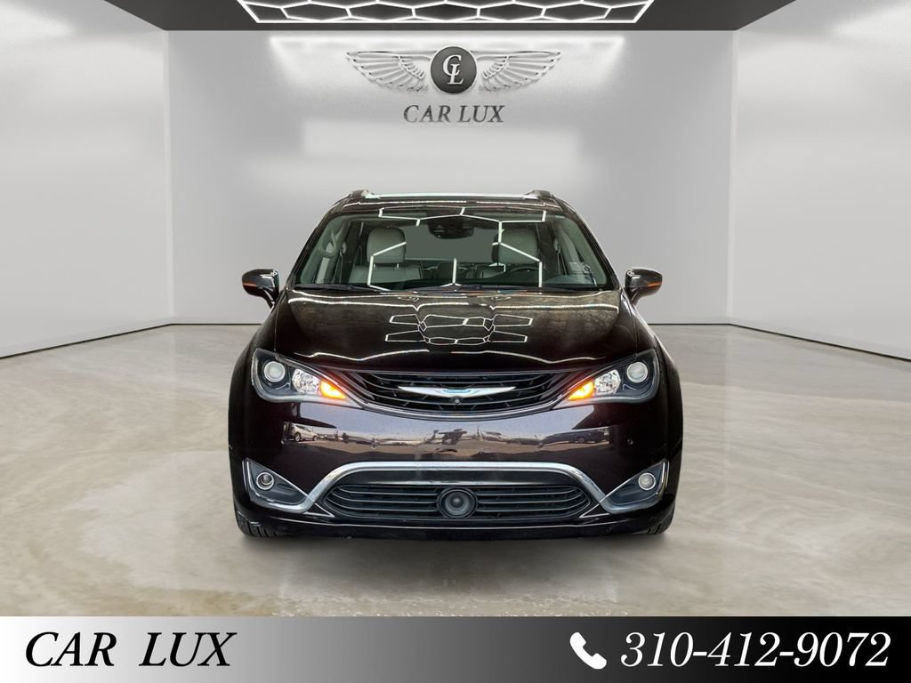 Used 2018 Chrysler Pacifica Limited w/ Advanced Safetytec Group FWD image 8
