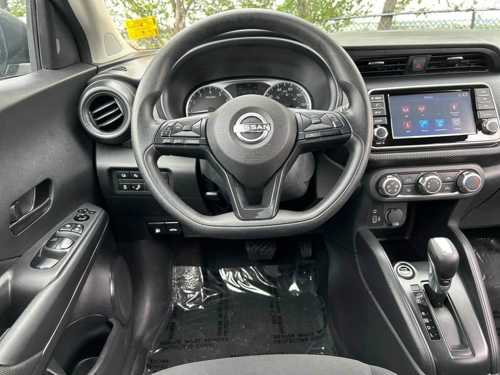 Used 2024 Nissan Kicks S FWD image 7