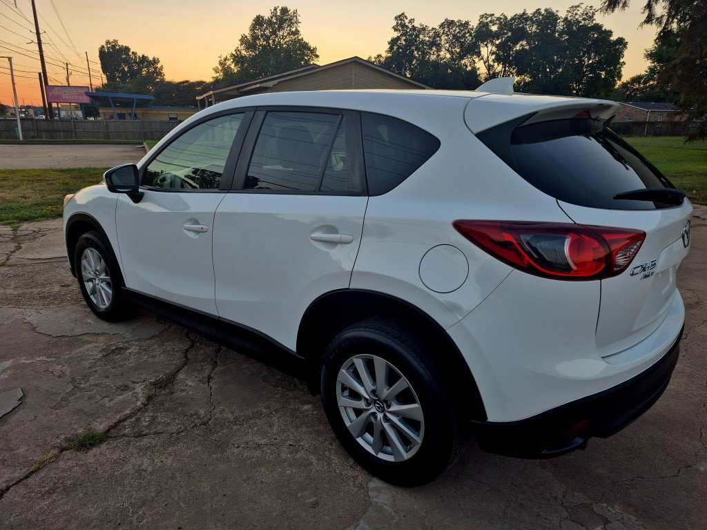 Used 2013 MAZDA CX-5 Touring w/ Bose & Moonroof Pkg image 4