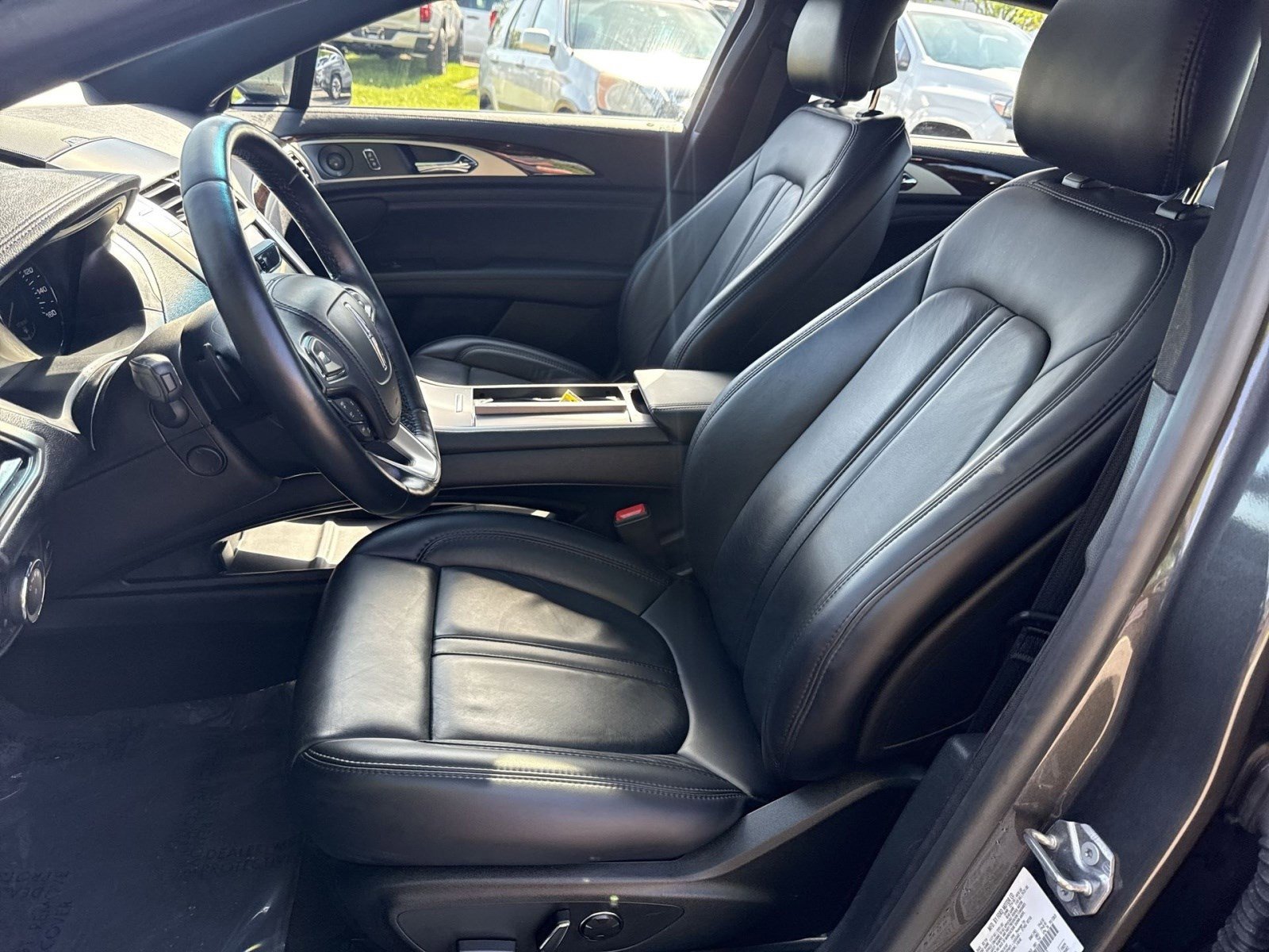 Used 2019 Lincoln MKZ Reserve w/ Reserve Plus Package AWD/4WD image 13