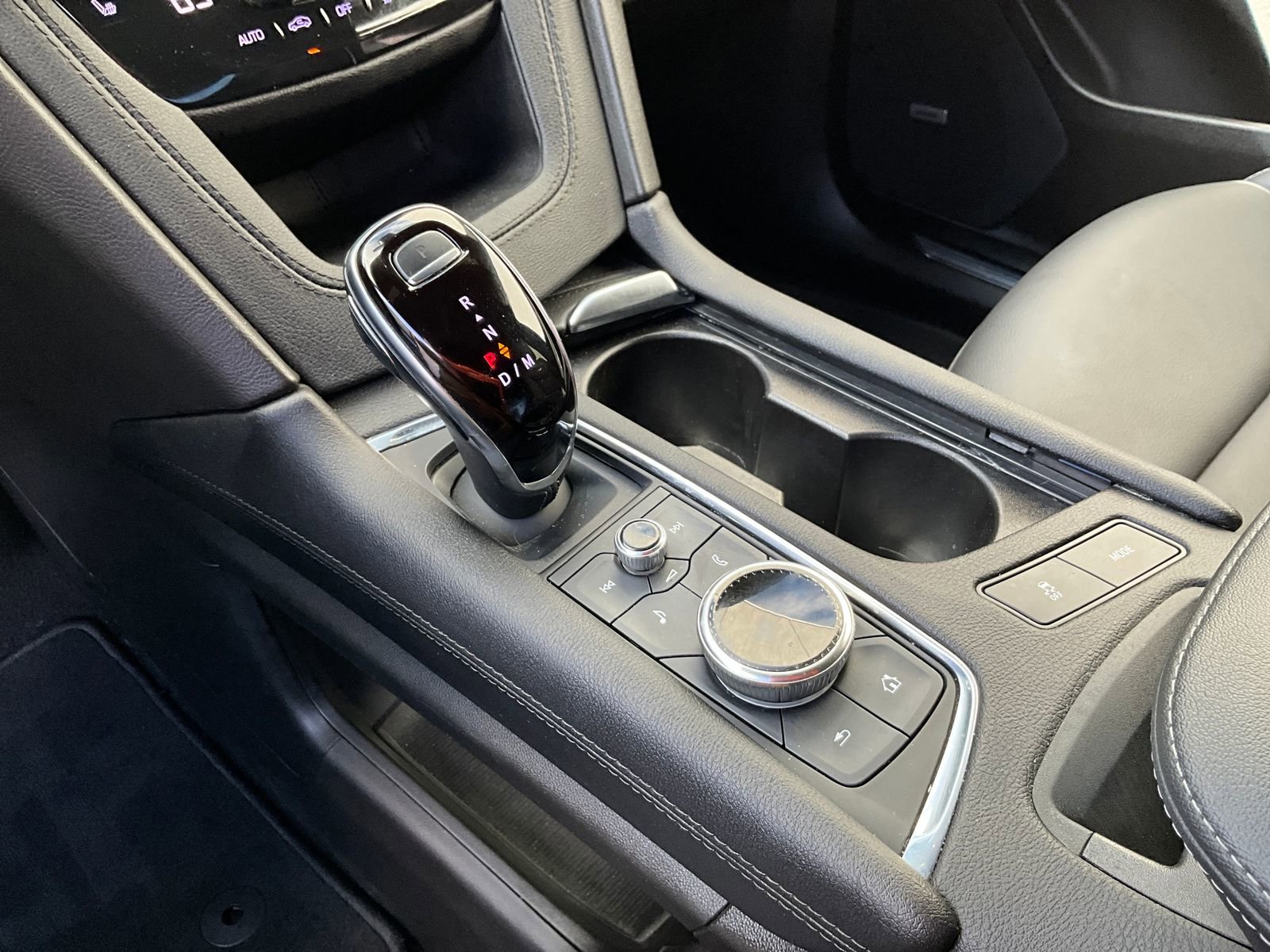 Certified 2022 Cadillac XT5 Luxury image 29