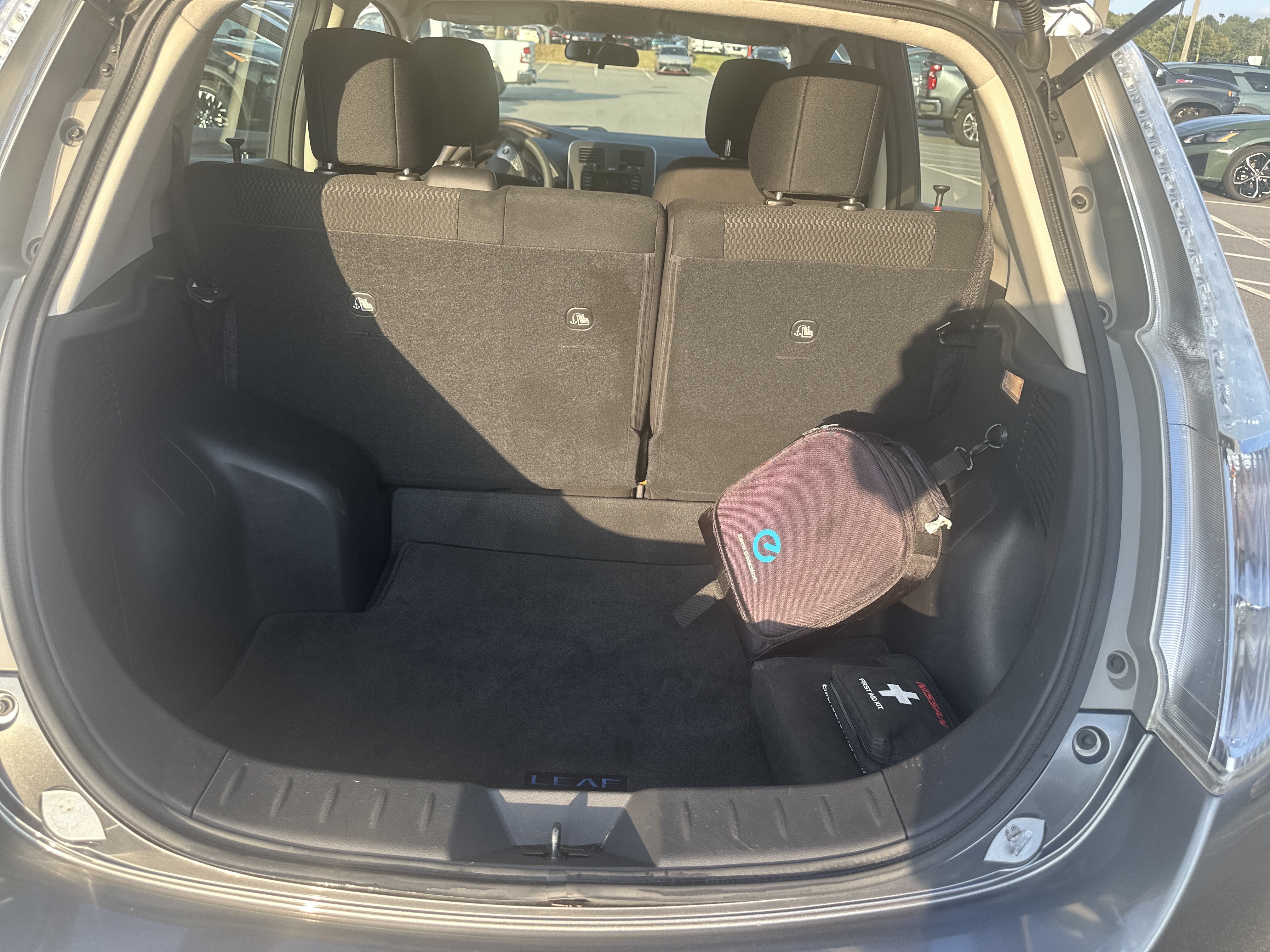 Used 2016 Nissan Leaf S w/ Charger Package FWD image 12