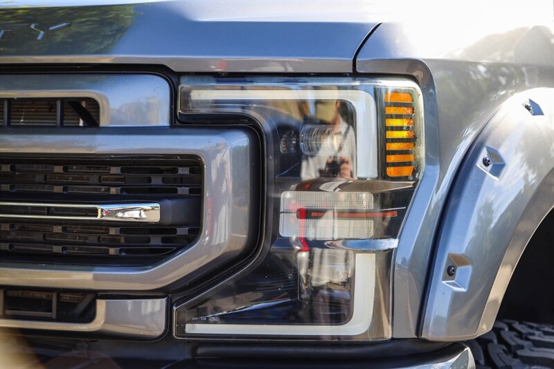 Used 2021 Ford F250 Lariat AWD/4WD image 10