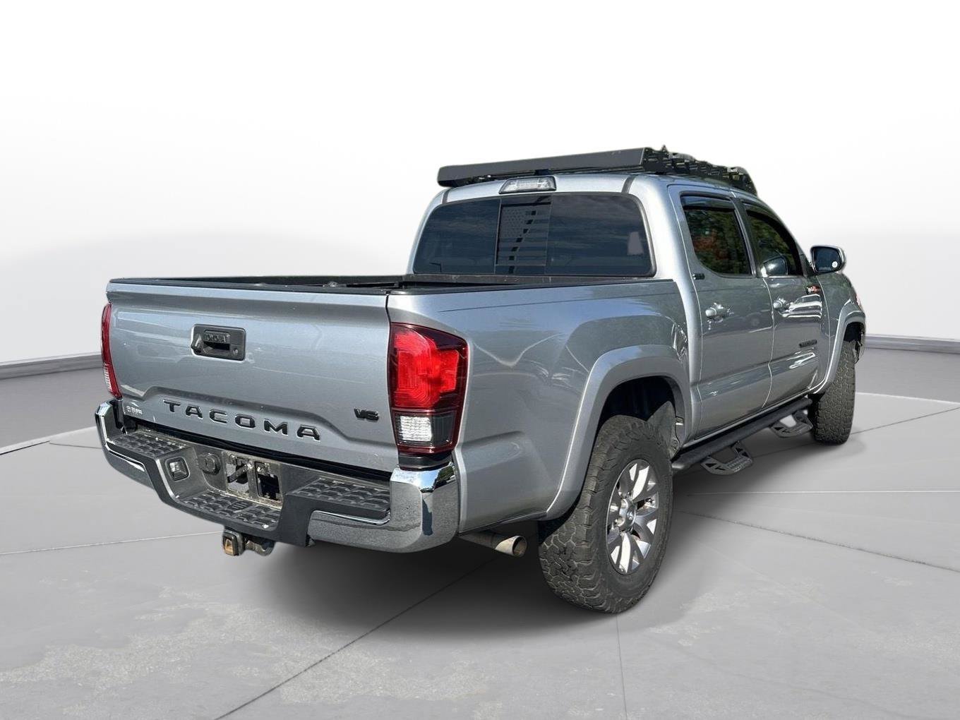 Used 2019 Toyota Tacoma SR5 RWD image 6