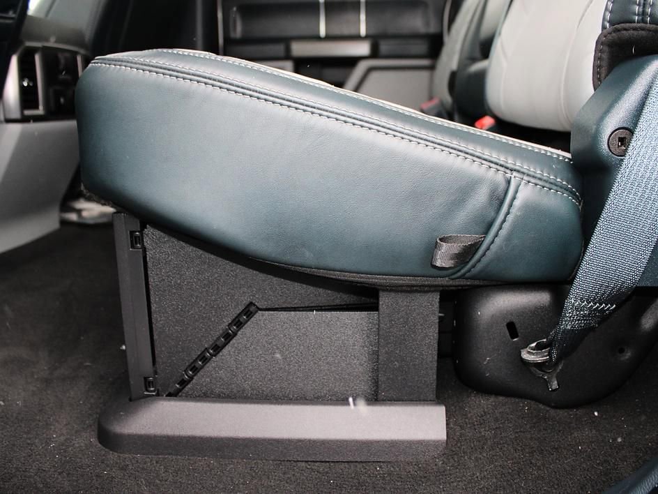 Used 2022 Ford F450 Limited w/ FX4 Off-Road Package image 40