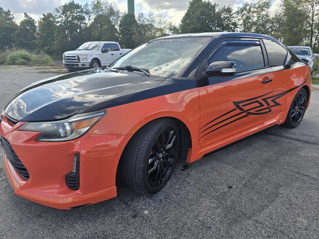 Used 2015 Scion tC image 10