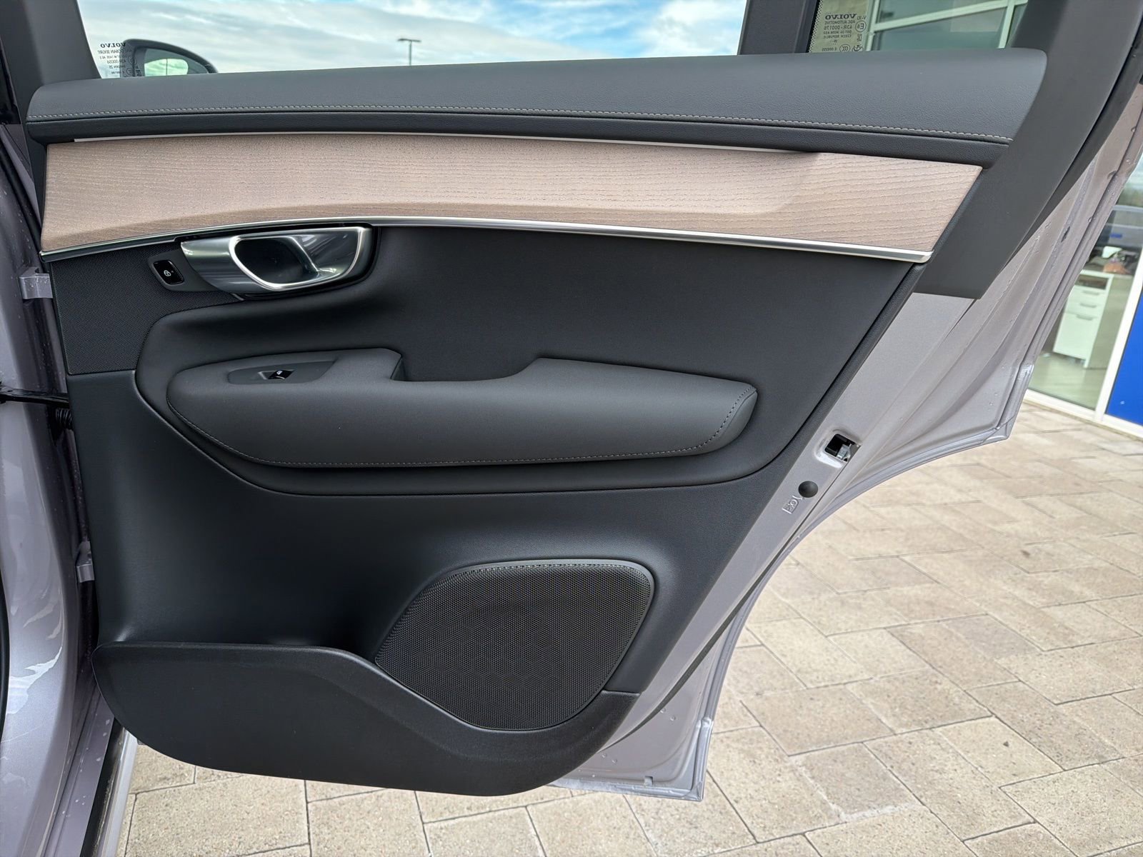 New 2026 Volvo XC90 T8 Plus w/ Protection Package AWD/4WD image 23