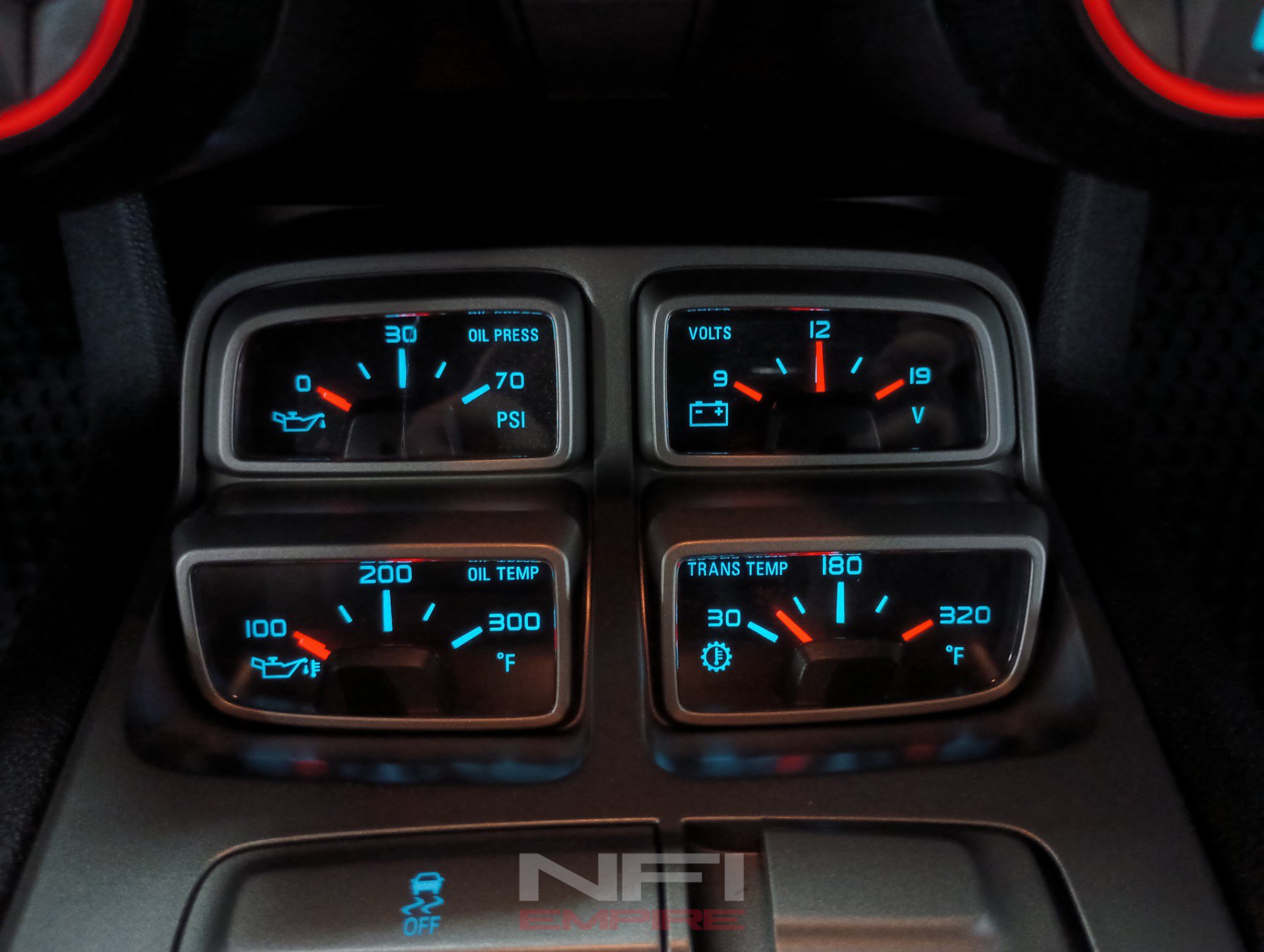 Used 2010 Chevrolet Camaro SS w/ LPO, Ground Effects Package RWD image 27