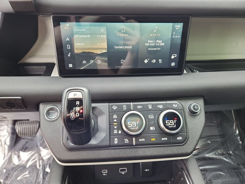 Used 2022 Land Rover Defender 90 X-Dynamic S AWD/4WD image 15