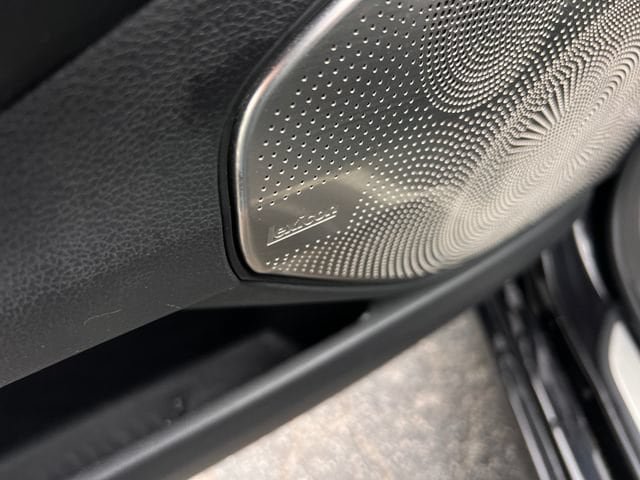 Used 2018 Genesis G90 5.0 Ultimate AWD/4WD image 12