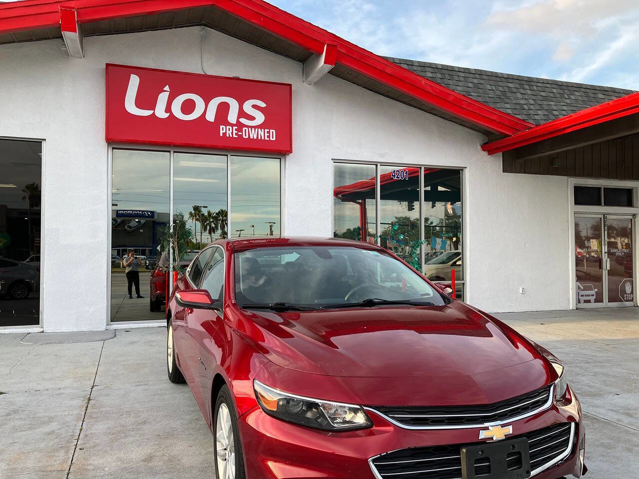 Used 2018 Chevrolet Malibu LT