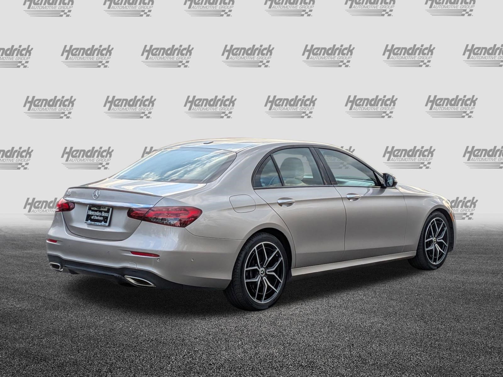 Used 2021 Mercedes-Benz E 350 Sedan image 10