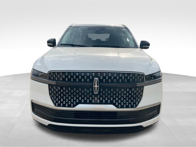 New 2027 Lincoln Navigator Reserve AWD/4WD image 16