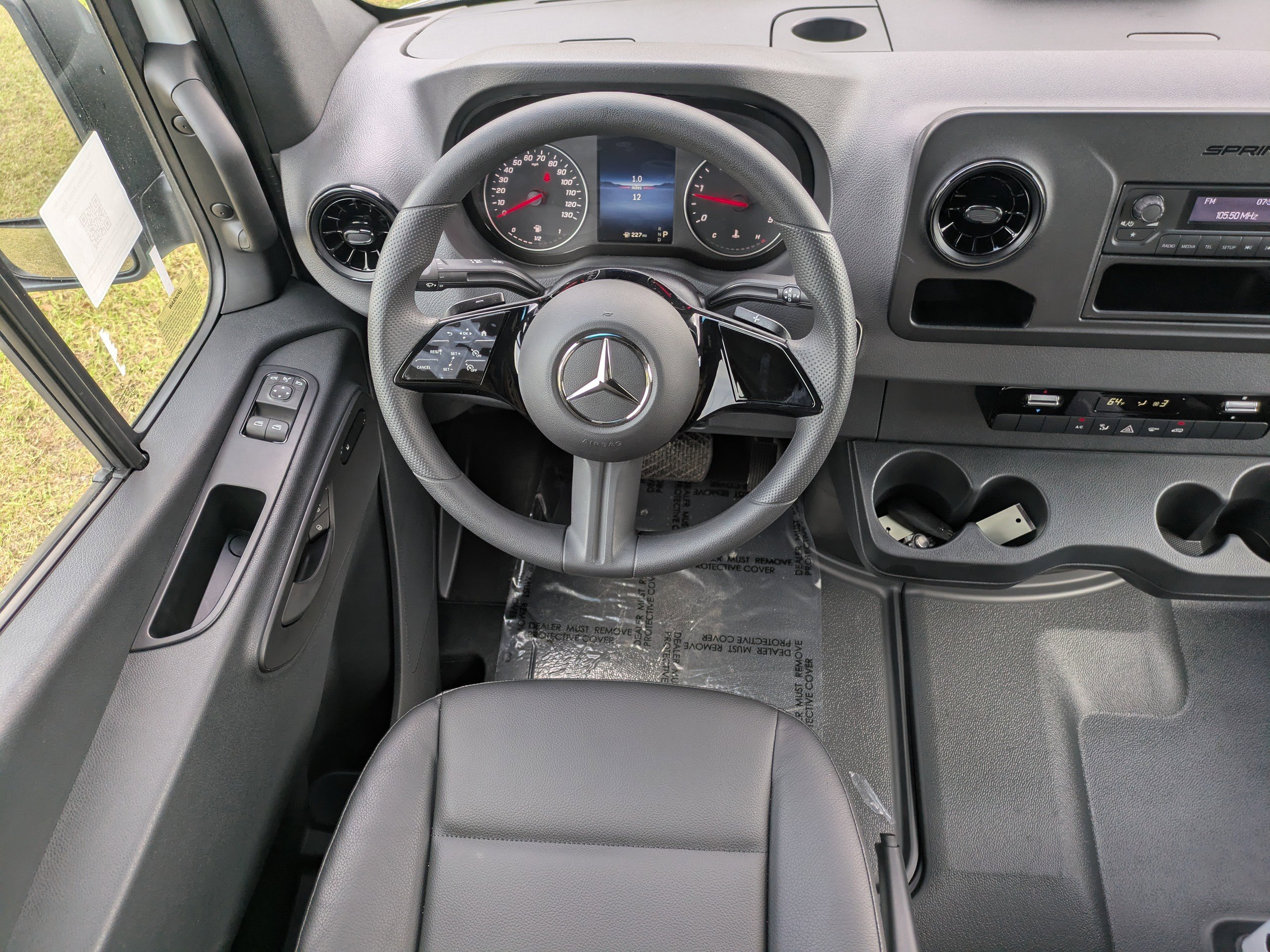 New 2025 Mercedes-Benz Sprinter 2500 image 15