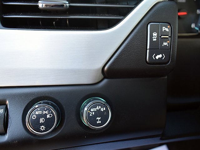 Used 2017 GMC Yukon SLT w/ Open Road Package image 33