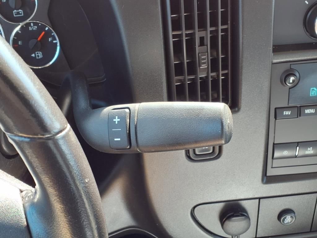 Used 2020 Chevrolet Express 3500 Work Van w/ Driver Convenience Package image 18