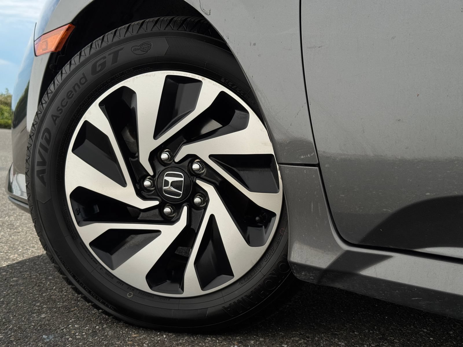 Used 2018 Honda Civic LX image 25