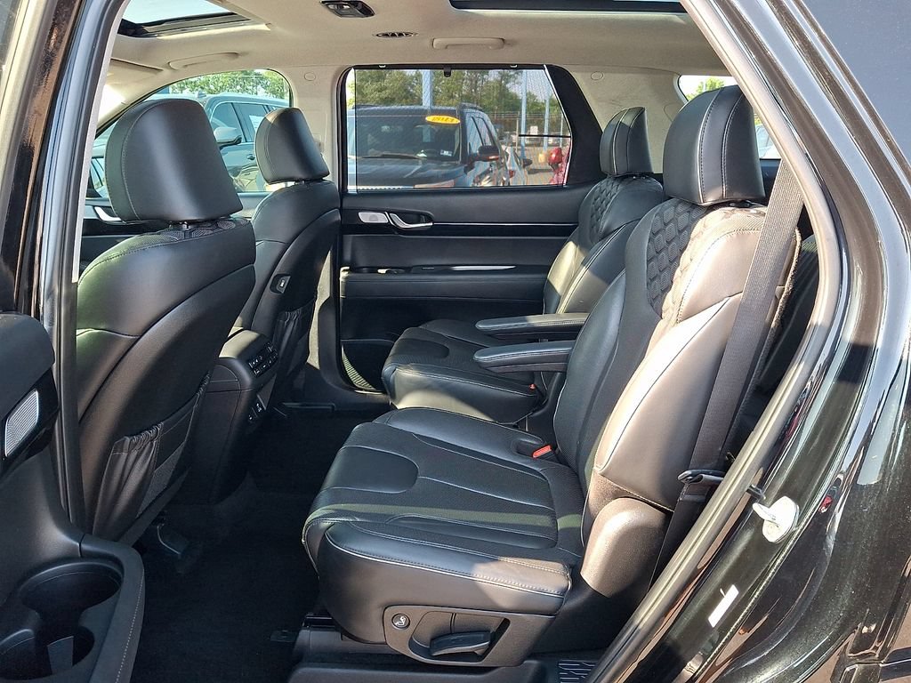 Used 2022 Hyundai Palisade Limited AWD/4WD image 10