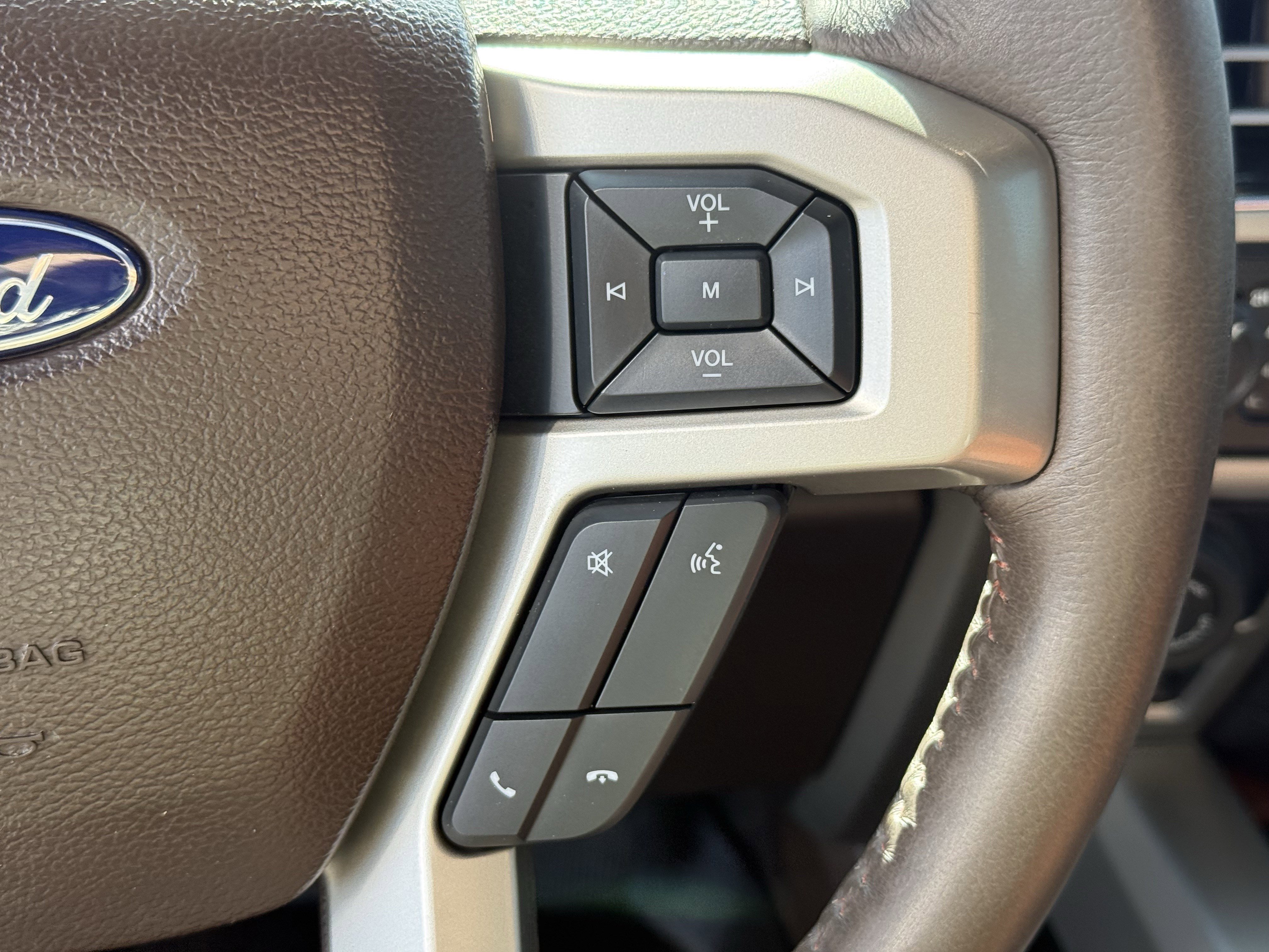 Used 2018 Ford F150 King Ranch w/ Equipment Group 601A Luxury image 17