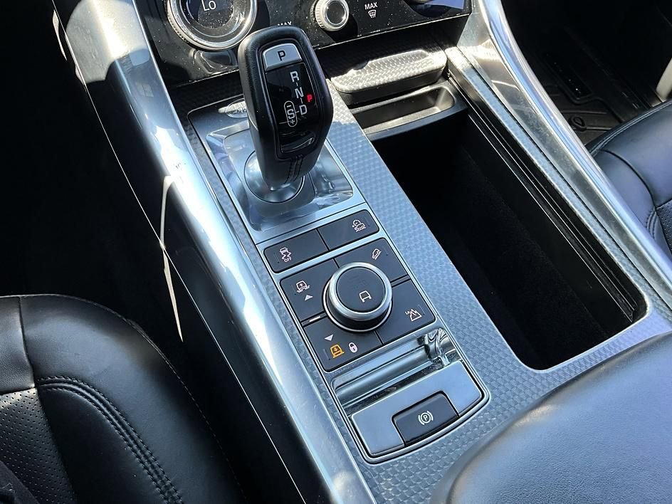Used 2019 Land Rover Range Rover Sport Supercharged image 27