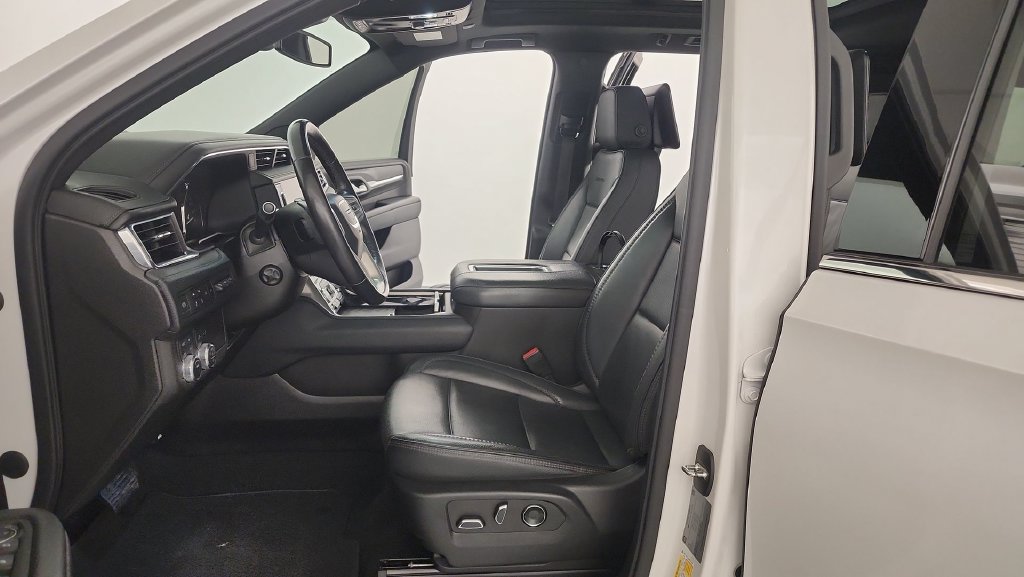 Used 2021 GMC Yukon Denali AWD/4WD image 14