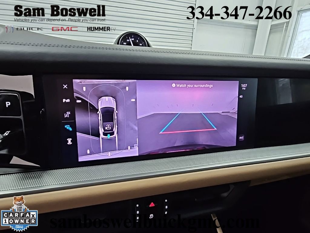 Used 2025 Porsche Cayenne Coupe image 17