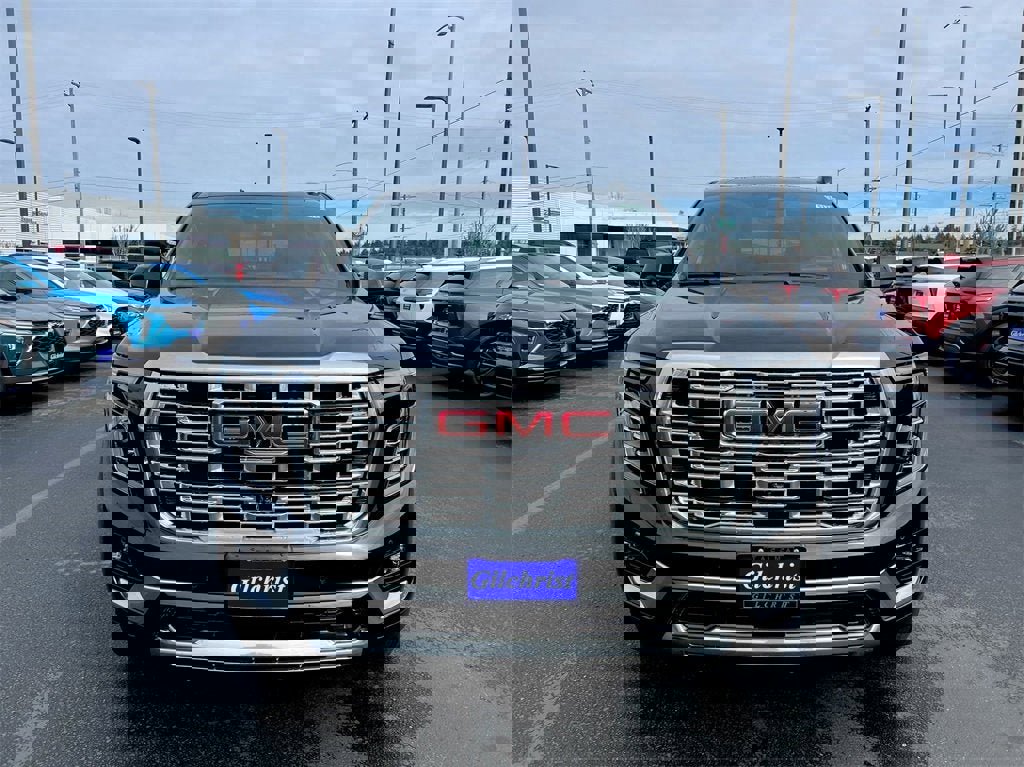 New 2025 GMC Yukon XL Denali w/ Sun & Power Step Package image 25